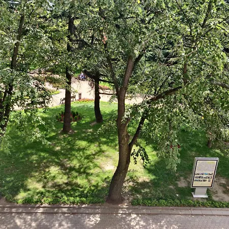 Apartament White